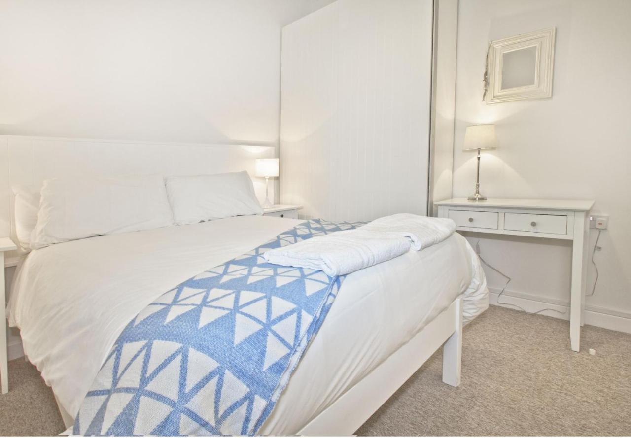 Lovely Seafront 2 Bedroom Apartment 4 Aberdyfi Zewnętrze zdjęcie